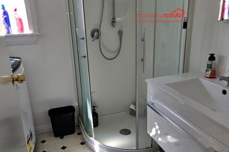 Photo of property in 99 Wallace Street, Mount Cook, Wellington, 6021