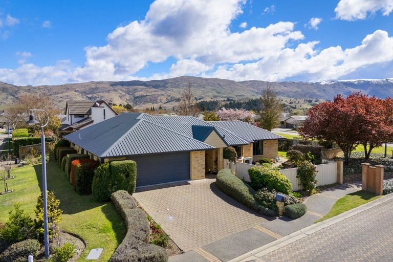 Photo of property in 1 Fenwick Crescent, Cromwell, 9310