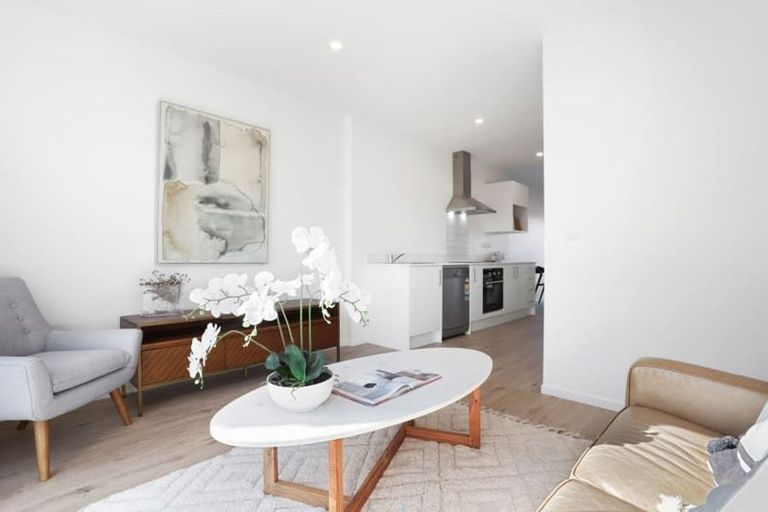 Photo of property in 152b Mcleod Road, Te Atatu South, Auckland, 0610