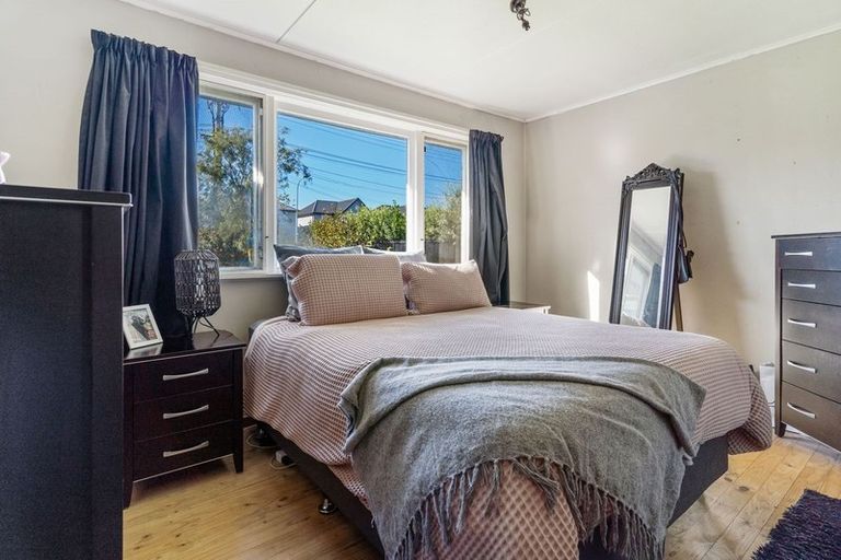 Photo of property in 82 Grove Road, Papakura, 2110