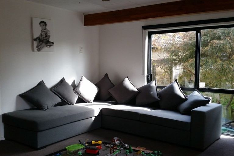 Photo of property in 57 Holmes Drive South, Massey, Auckland, 0614