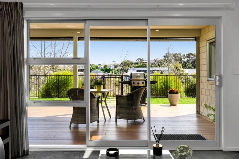 Photo of property in 1/20b Gordon Street, Glen Avon, New Plymouth, 4312