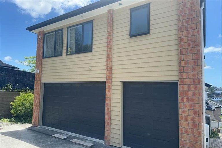 Photo of property in 86 Fairview Avenue, Fairview Heights, Auckland, 0632