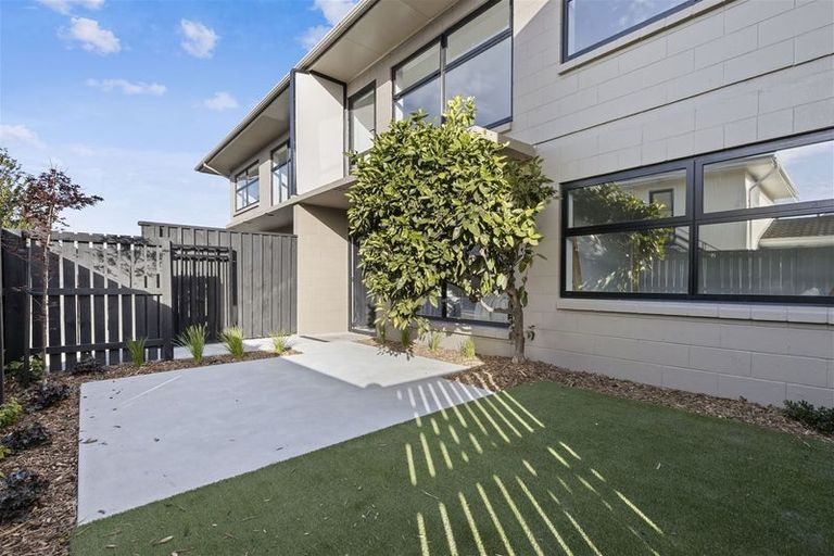 Photo of property in 3/14 Stoneyhurst Street, St Albans, Christchurch, 8014