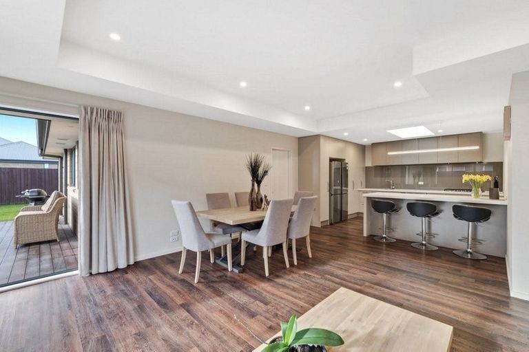 Photo of property in 41a Dalwood Crescent, Rolleston, 7614