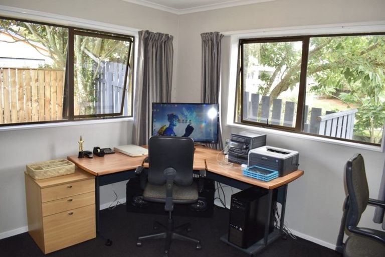 Photo of property in 79 Lupin Road, Otaki, 5512