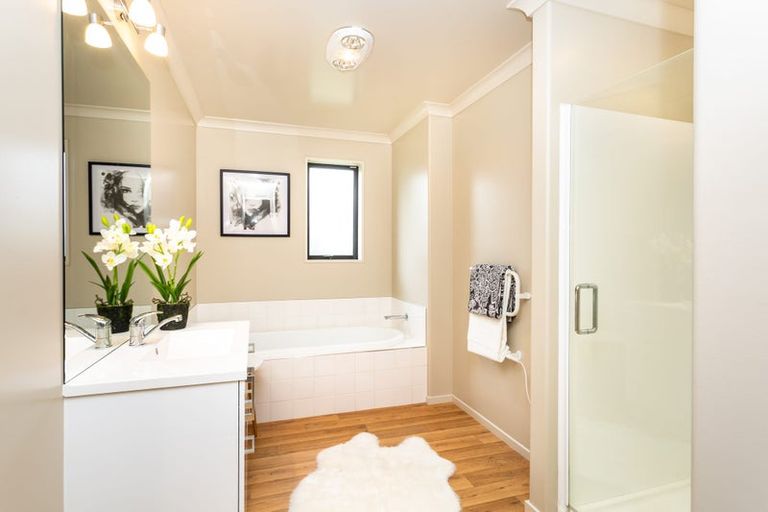 Photo of property in 1 Heathridge Place, Lincoln, 7608