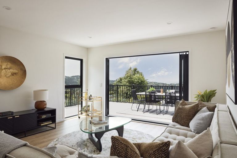 Photo of property in 436 Huia Road, Laingholm, Auckland, 0604