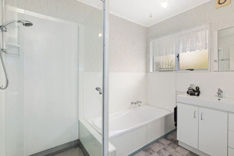 Photo of property in 2 Gordon Street, Avalon, Lower Hutt, 5011