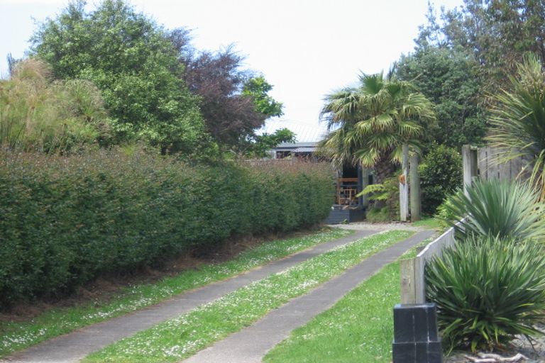 Photo of property in 40 Koutunui Road, Athenree, Katikati, 3177