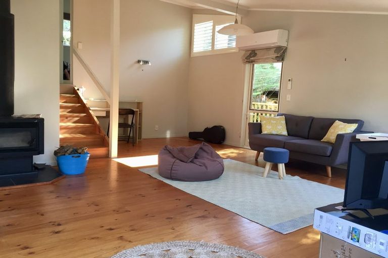 Photo of property in 143 Bays Road, Orere Point, Papakura, 2585