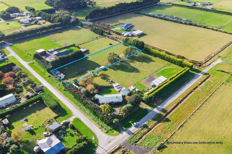 Photo of property in 11 Derby Street, Woodend, Invercargill, 9877