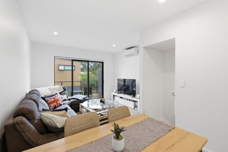 Photo of property in 5/694 Whangaparaoa Road, Stanmore Bay, Whangaparaoa, 0932