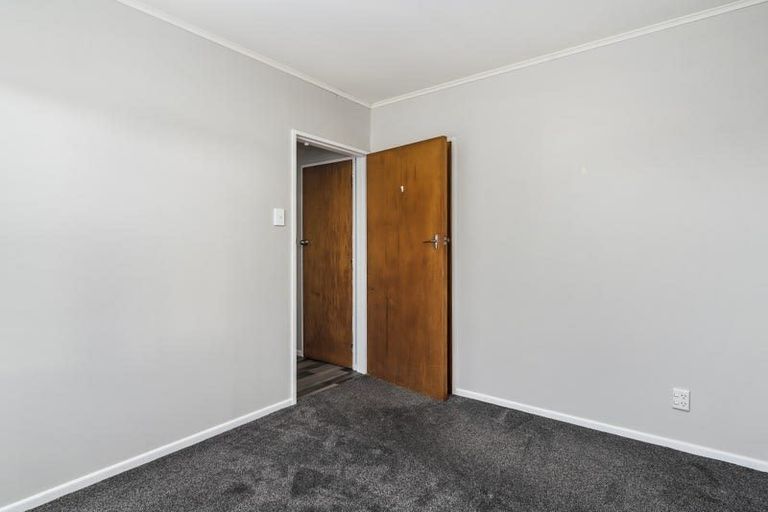 Photo of property in 2/145 College Street, Awapuni, Palmerston North, 4412