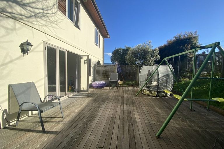 Photo of property in 10a Evan Street, Belmont, Auckland, 0622