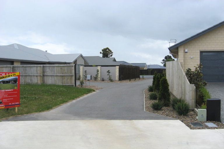 Photo of property in 16 Fantasia Gardens, Northwood, Christchurch, 8051