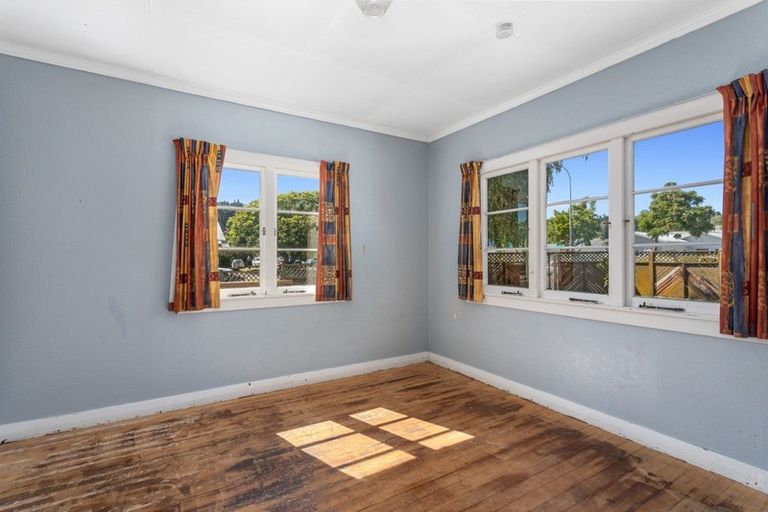 Photo of property in 64 Domain Road, Whakatane, 3120