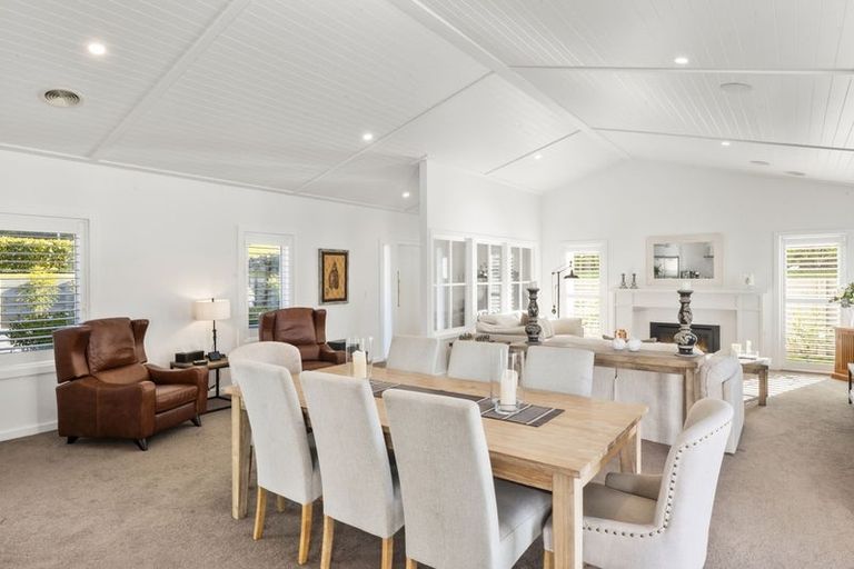 Photo of property in 2/21 Highland Drive, Acacia Bay, Taupo, 3385