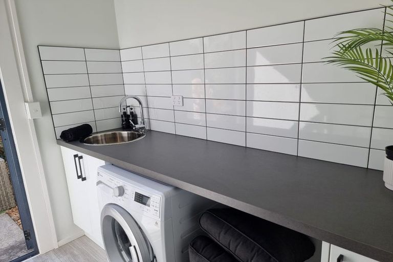 Photo of property in 2/49 Bishop Street, St Albans, Christchurch, 8014