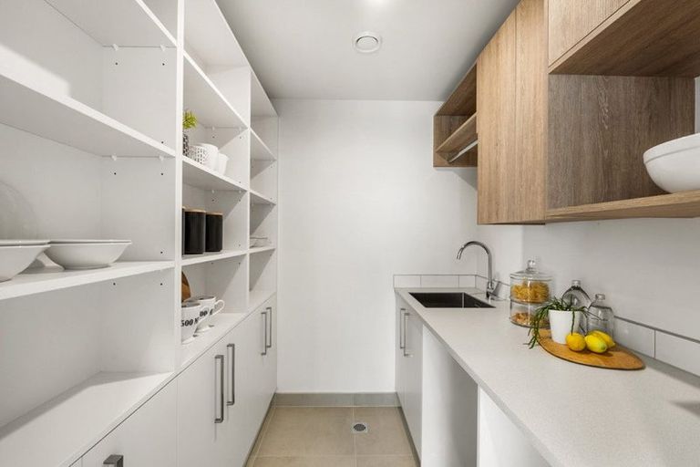 Photo of property in 104e Pepene Avenue, Takanini, 2112