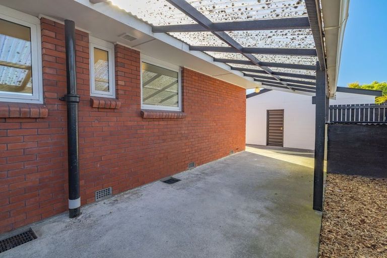 Photo of property in 235 Johns Road, Northwood, Christchurch, 8051