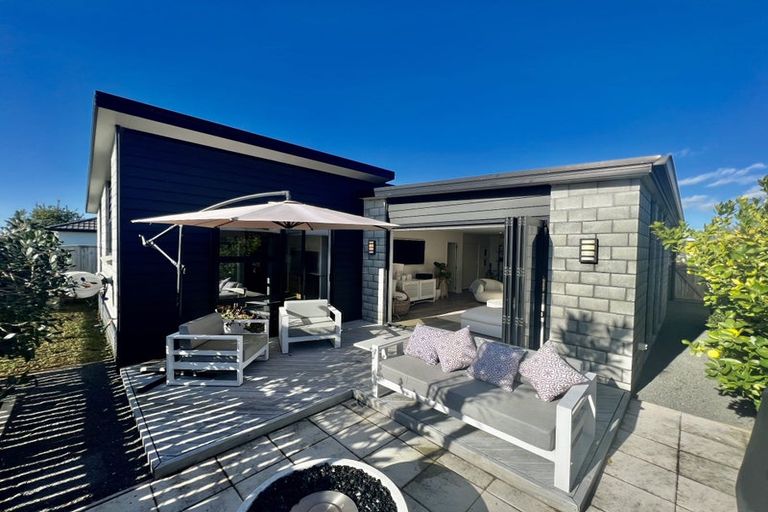 Photo of property in 36 Marion Crescent, Papamoa Beach, Papamoa, 3118