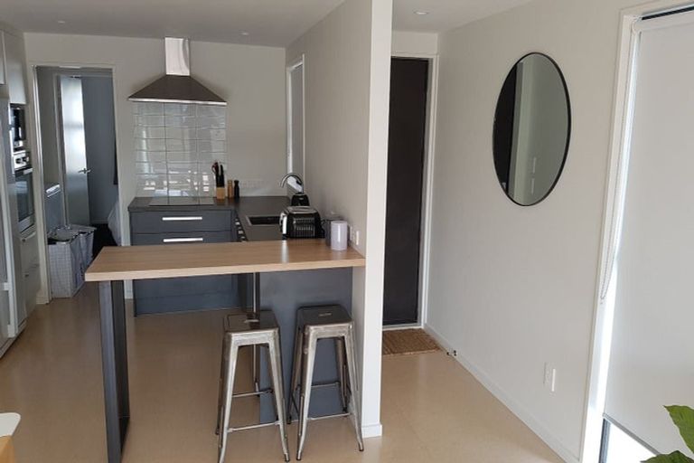 Photo of property in 1/176 Edgeware Road, Edgeware, Christchurch, 8013