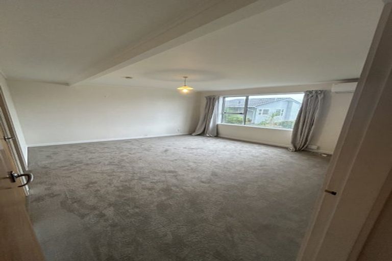 Photo of property in 82 Collier Avenue, Karori, Wellington, 6012