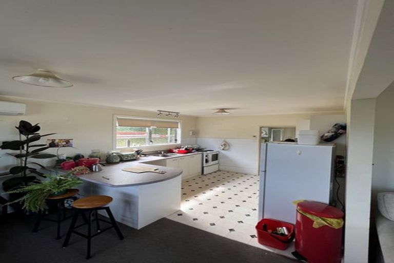 Photo of property in 130u2 Buckley Road, Southgate, Wellington, 6023
