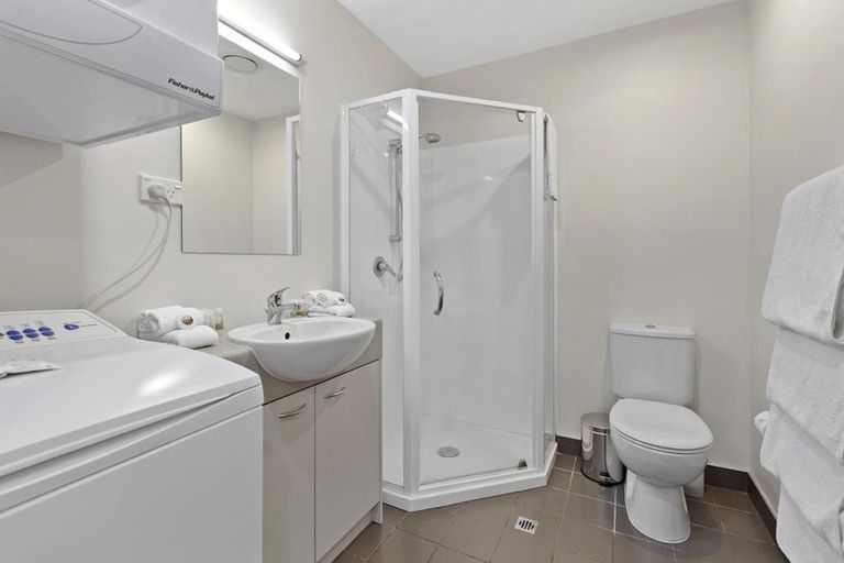 Photo of property in 1507/17 Osterley Way, Manukau, Auckland, 2104