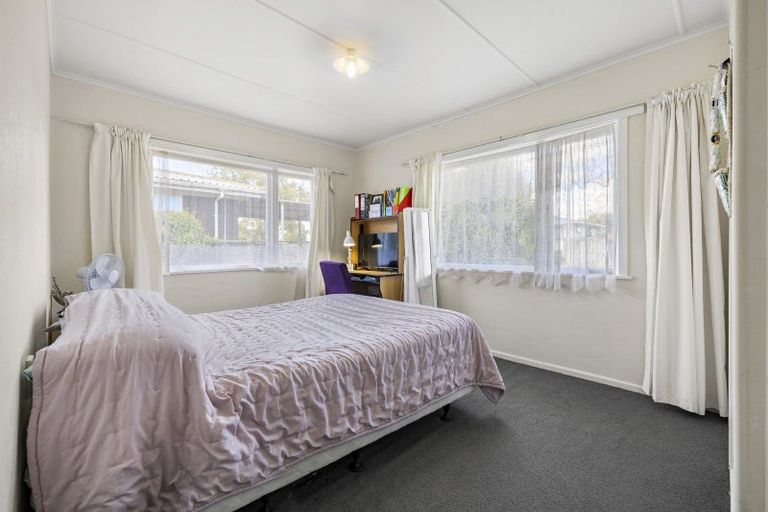 Photo of property in 240 Saint Marys Avenue, Te Awamutu, 3800