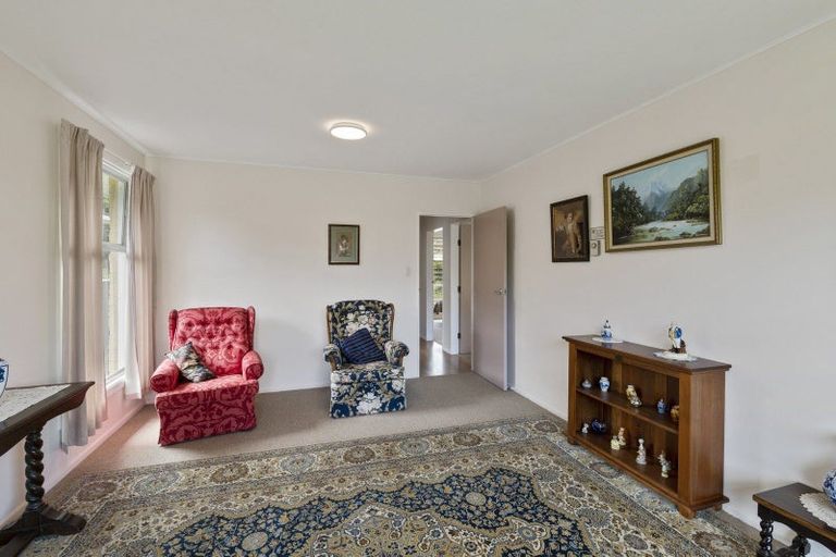 Photo of property in 7 Kowhai Grove, Waikanae, 5036