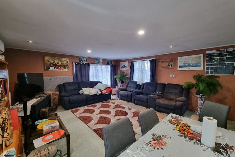 Photo of property in 6 Daphne Road, Papatoetoe, Auckland, 2025