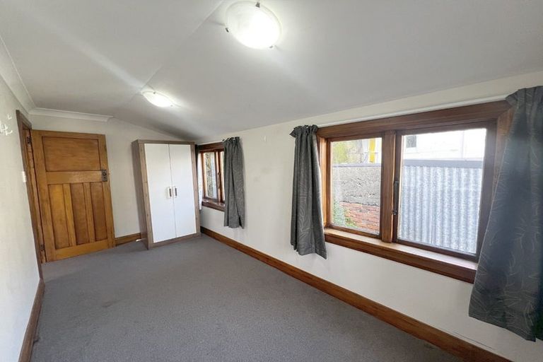 Photo of property in 73 Majoribanks Street, Mount Victoria, Wellington, 6011