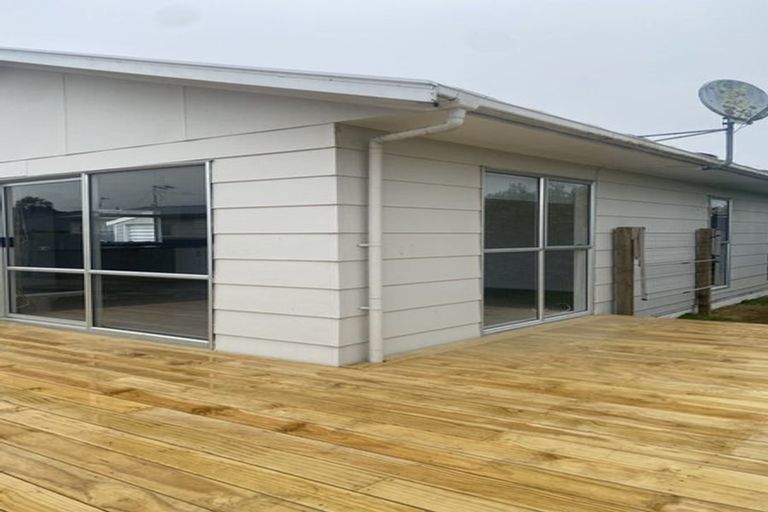 Photo of property in 6a Nikau Street, Levin, 5510