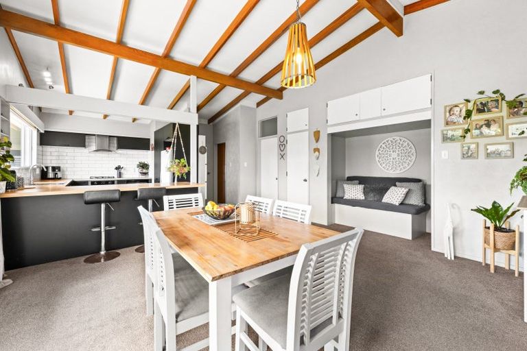 Photo of property in 119 Garnett Street, Raureka, Hastings, 4120