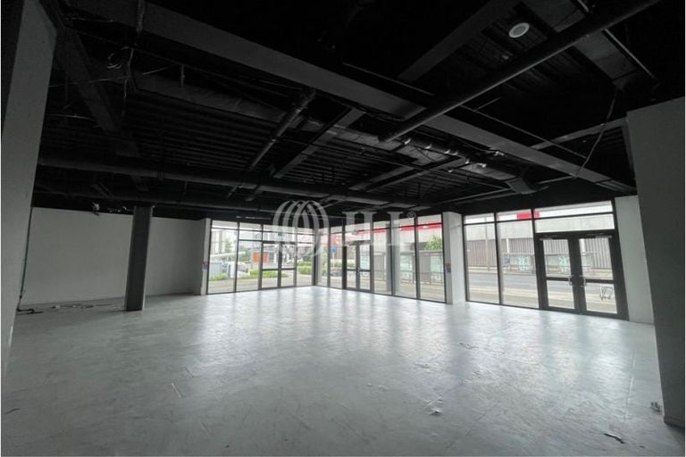 Photo of property in 1 Gallipoli Place, Flat Bush, Auckland, 2019