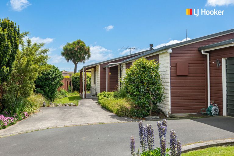 Photo of property in 131 Hagart-alexander Drive, Mosgiel, 9024
