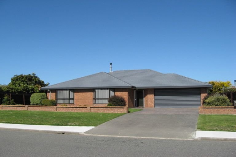 Photo of property in 38 Robert Coup Road, Kaiapoi, 7630