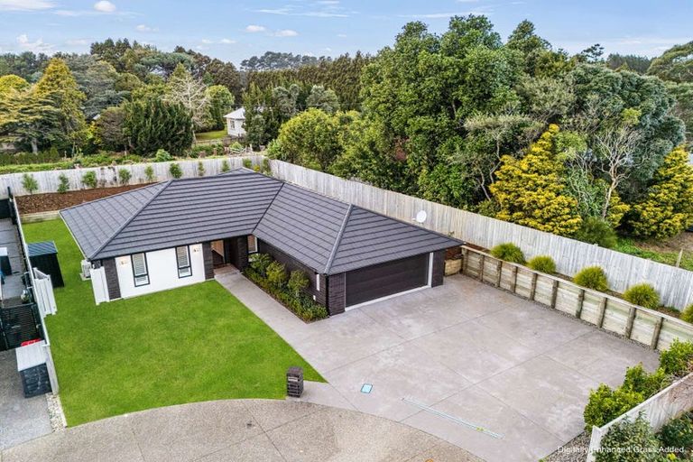 Photo of property in 9 Rehua Place, Waiwhakaiho, New Plymouth, 4312