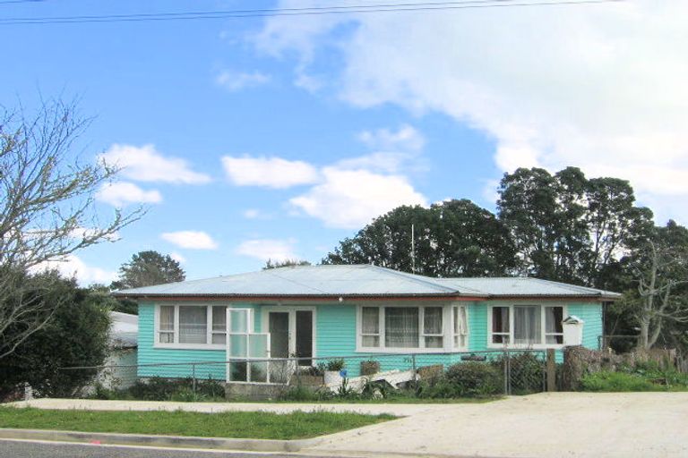 Photo of property in 28 Sunkist Bay Road, Beachlands, Auckland, 2018