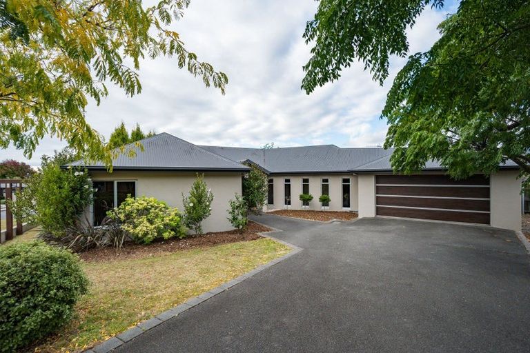 Photo of property in 12 Lobank Place, Richmond, 7020