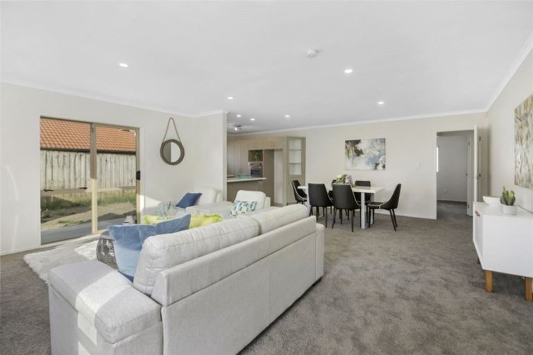 Photo of property in 49 Munroe Road, Ranui, Auckland, 0612