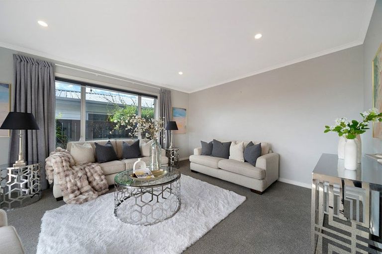 Photo of property in 22 Arriere Lane, Silverdale, 0932