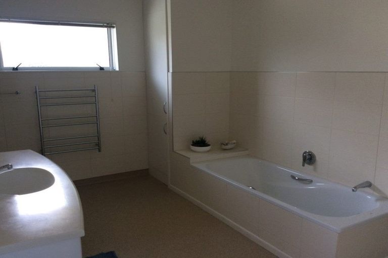 Photo of property in 35a Oxford Street, Te Puke, 3119