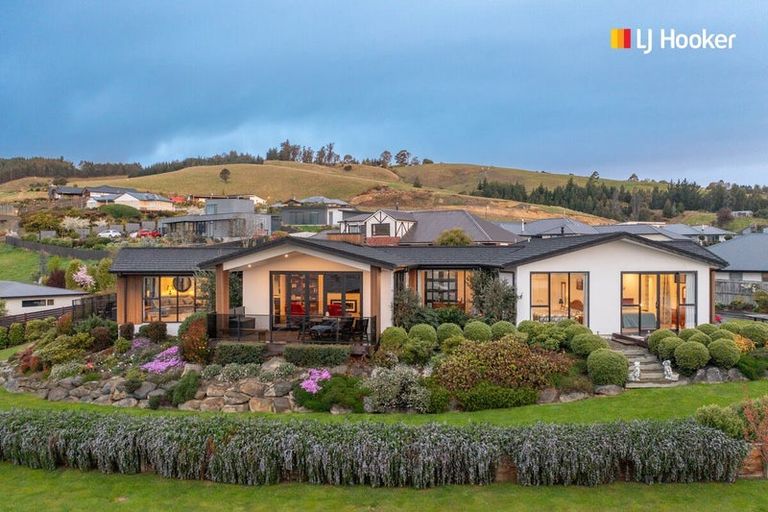 Photo of property in 39 Heathfield Drive, Mosgiel, 9024