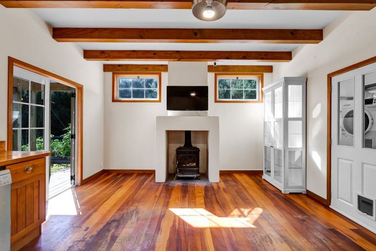 Photo of property in 427 Mataro Road, Onaero, Urenui, 4375