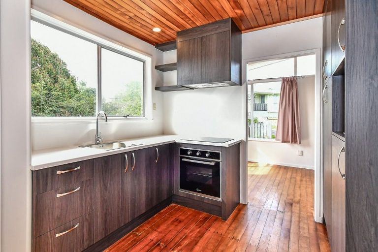 Photo of property in 63 Harrington Road, Henderson, Auckland, 0610
