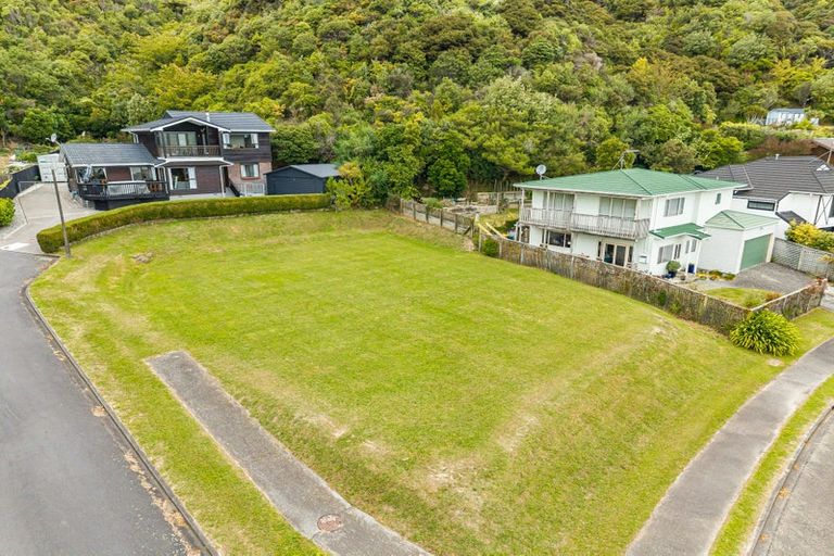 Photo of property in 107 Eskdale Road, Papakowhai, Porirua, 5024