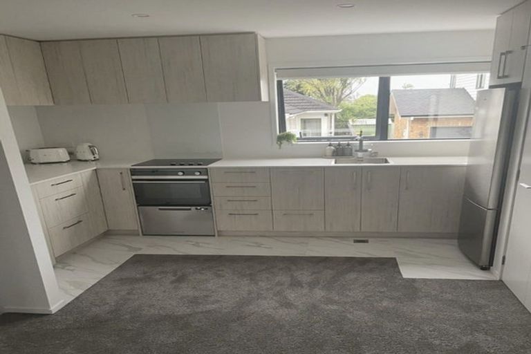 Photo of property in 5/61 Matipo Road, Te Atatu Peninsula, Auckland, 0610